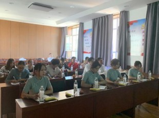 临夏农投云享康养幼镇项目部进行销售 案场专项服务提升培训会